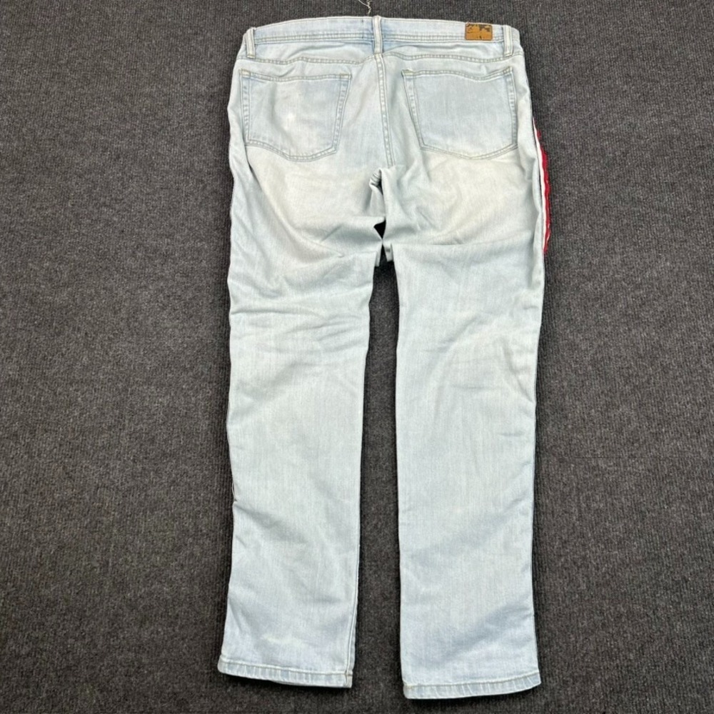 BDG Urban Outfitters 32 Jeans Blue Light Wash Side Leg Striping Skater Grunge - Picture 7 of 16